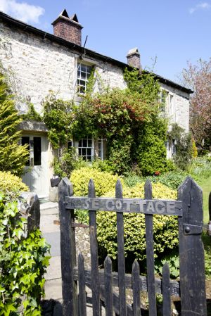 rose cottage malham 2 sm.jpg
